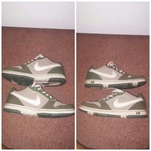 Nike Dunks Low